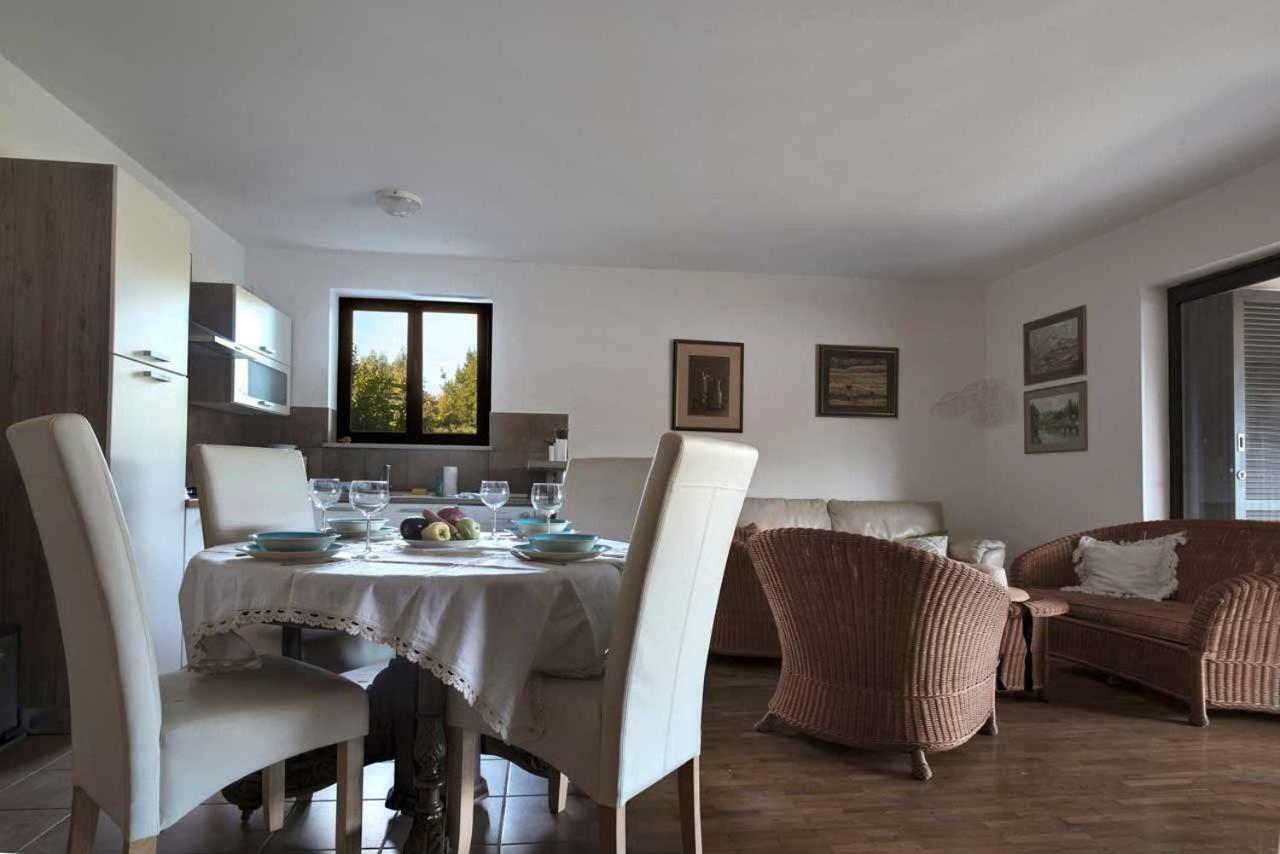 Premantura Olive Garden Villa Bagian luar foto